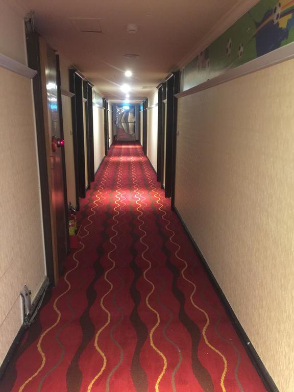 Galaxy Hotel Čung-li Exteriér fotografie