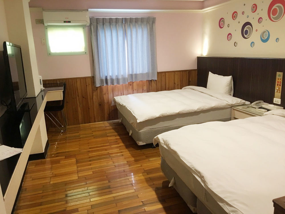 Galaxy Hotel Čung-li Exteriér fotografie